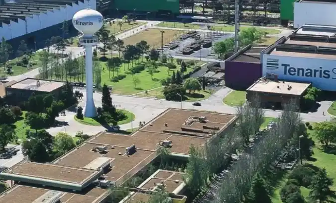 Un trabajador de Campana falleció cuando cambiaba el neumático de un vehículo