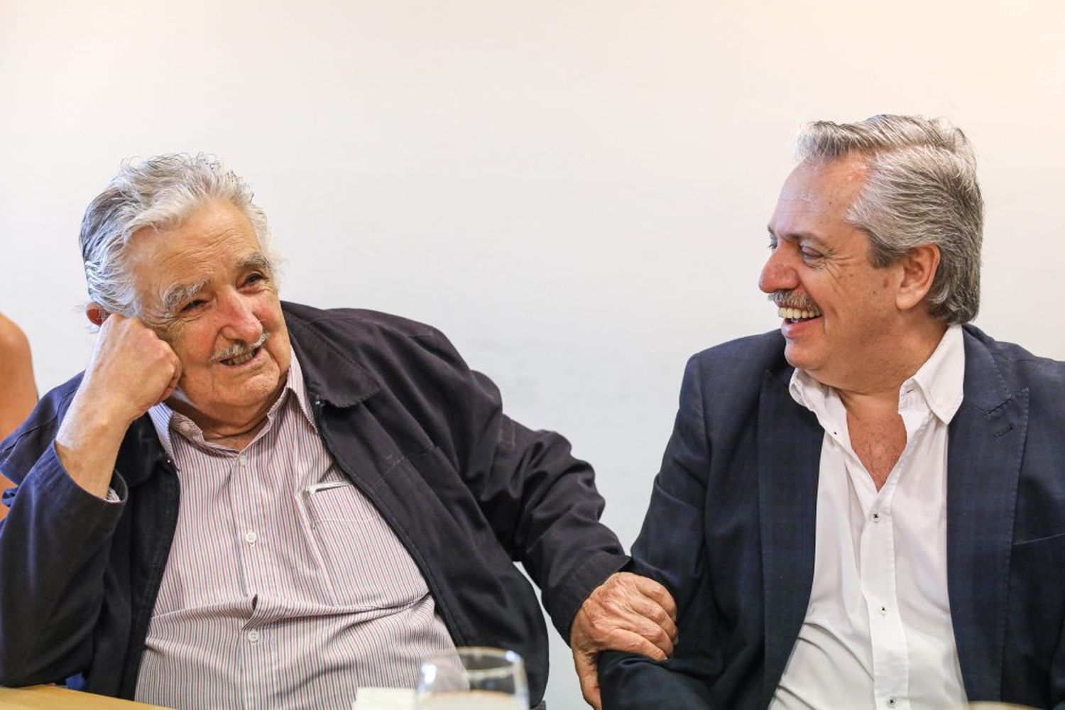 “Medios y dibujos animados son formas de control social”, sostuvo Alberto Fernández