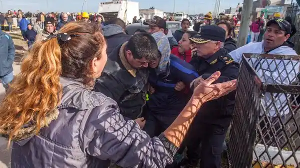 Macri, tras los incidentes: "En vez de sumar, apedrean"
