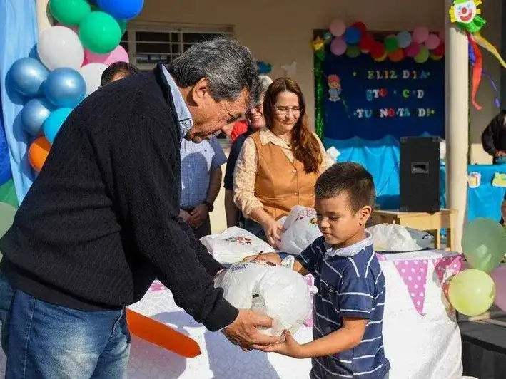 Niños de toda la provincia recibieron sus juguetes