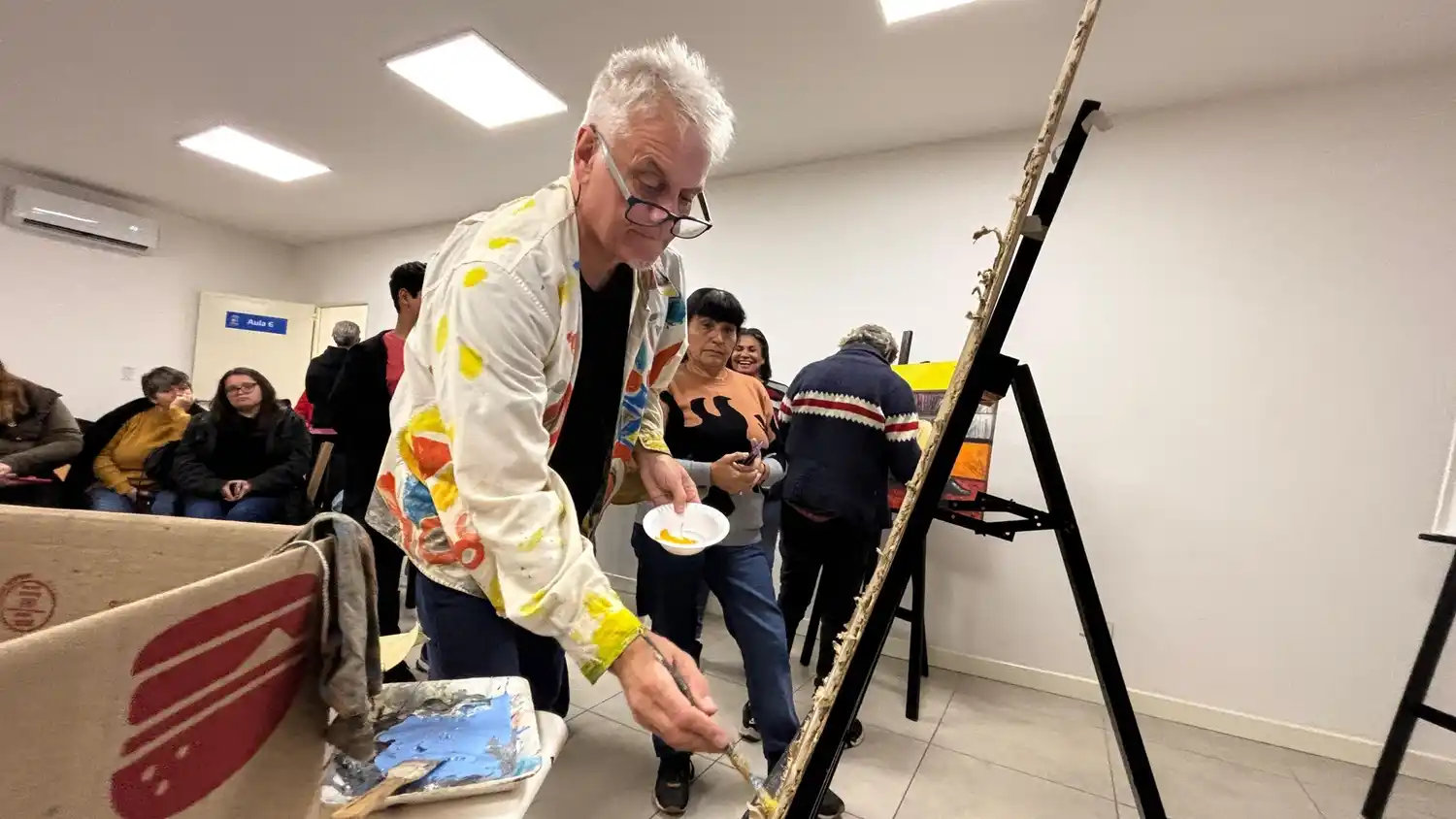 La oferta incluye cursos de pintura, escritura, música, danza, cine, fotografía, entre otros.