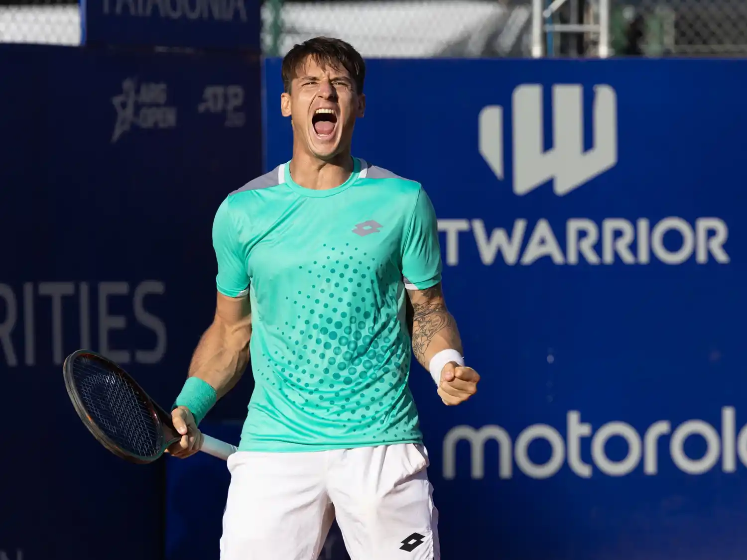 Ugo Carabelli espera rival, que saldrá del duelo entre el portugués Borges y el austríaco Misolic.