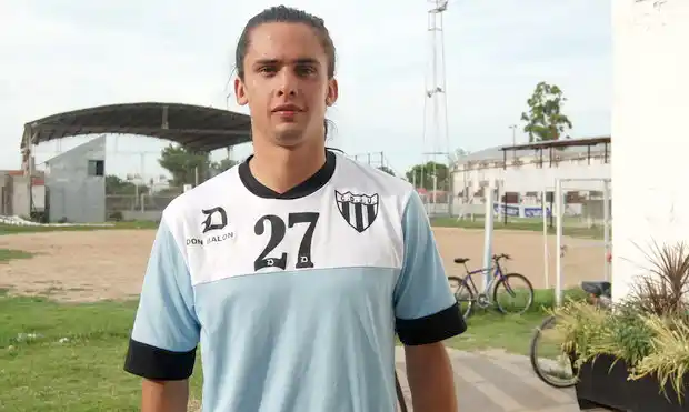 Fútbol: Juventud completó sus refuerzos con la llegada de Ignacio Barzola