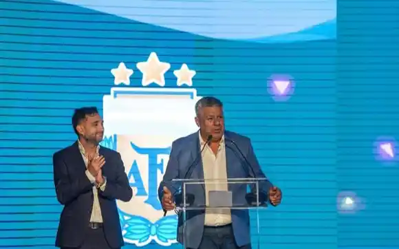 ¿Citan a declarar a jugadores, ex futbolistas y familiares por el presunto vínculo con Sur Finanzas?