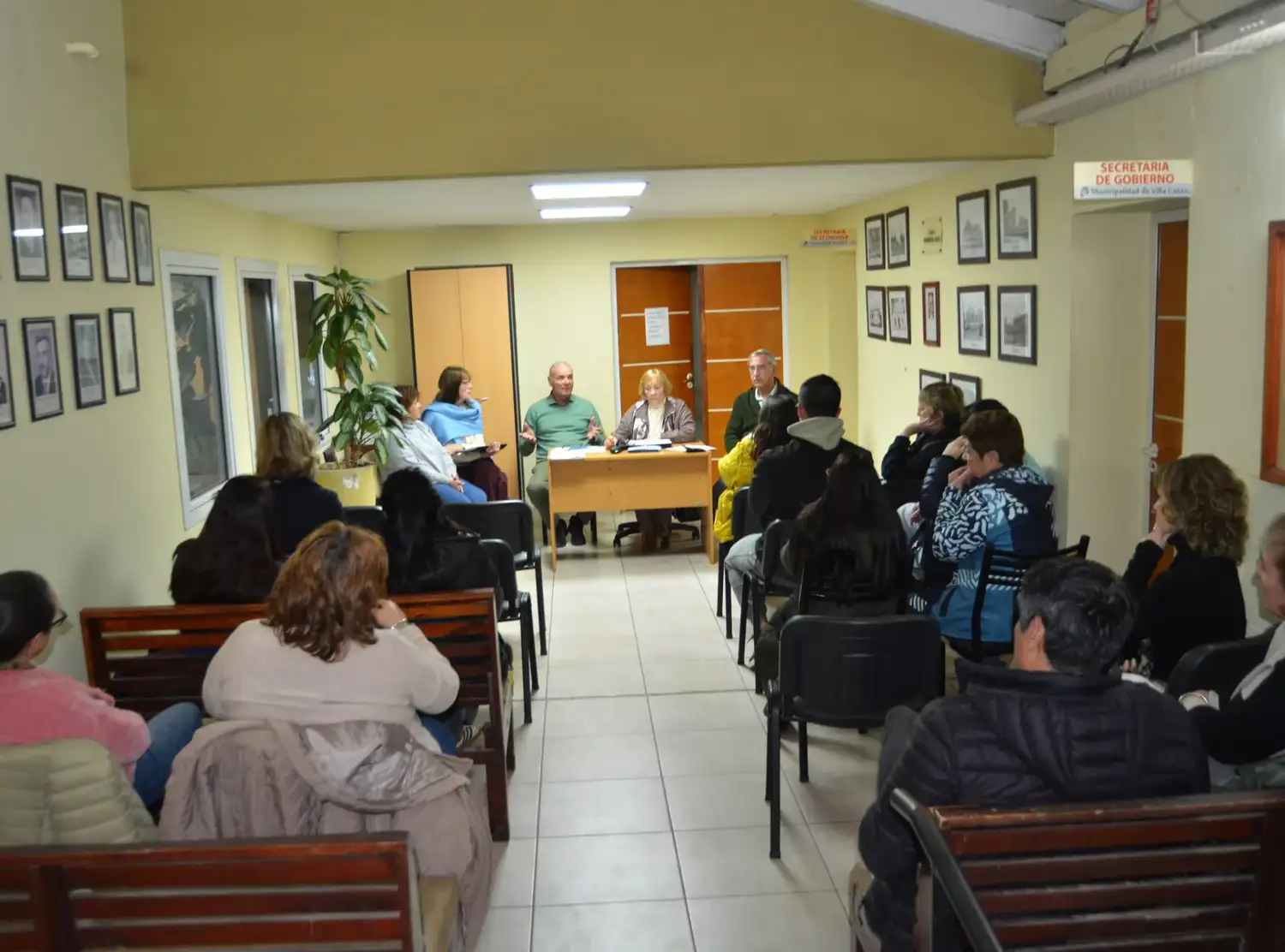 El intendente Norberto Gizzi encabezó el acto de entrega de aportes.