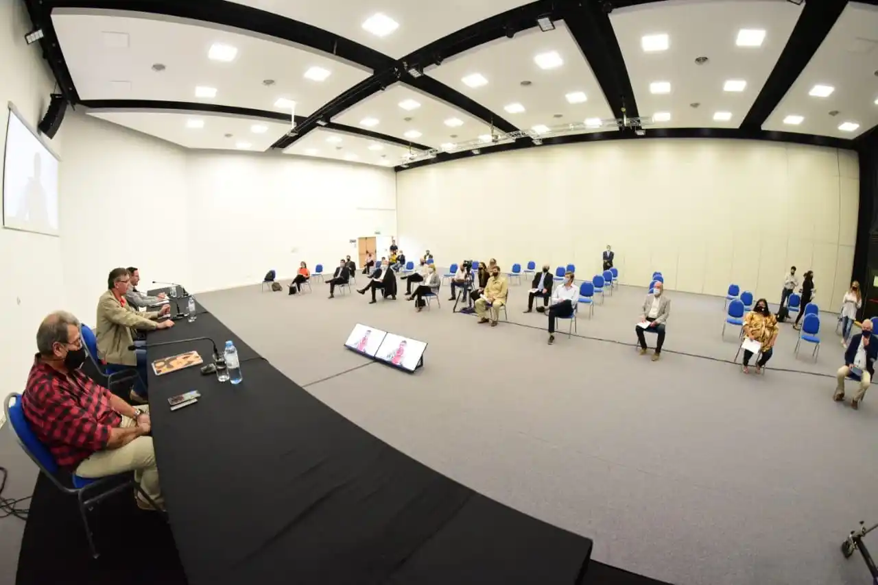 Producción presentó a la Legislatura su propuesta para Buenas Prácticas Agropecuarias