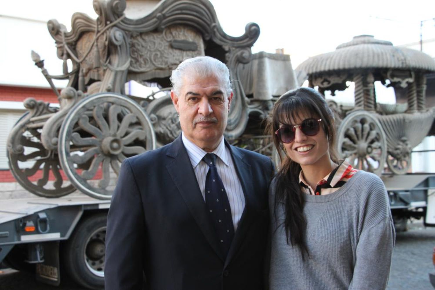 Un coleccionista le compró a Alessi y Manna cinco carrozas antiguas