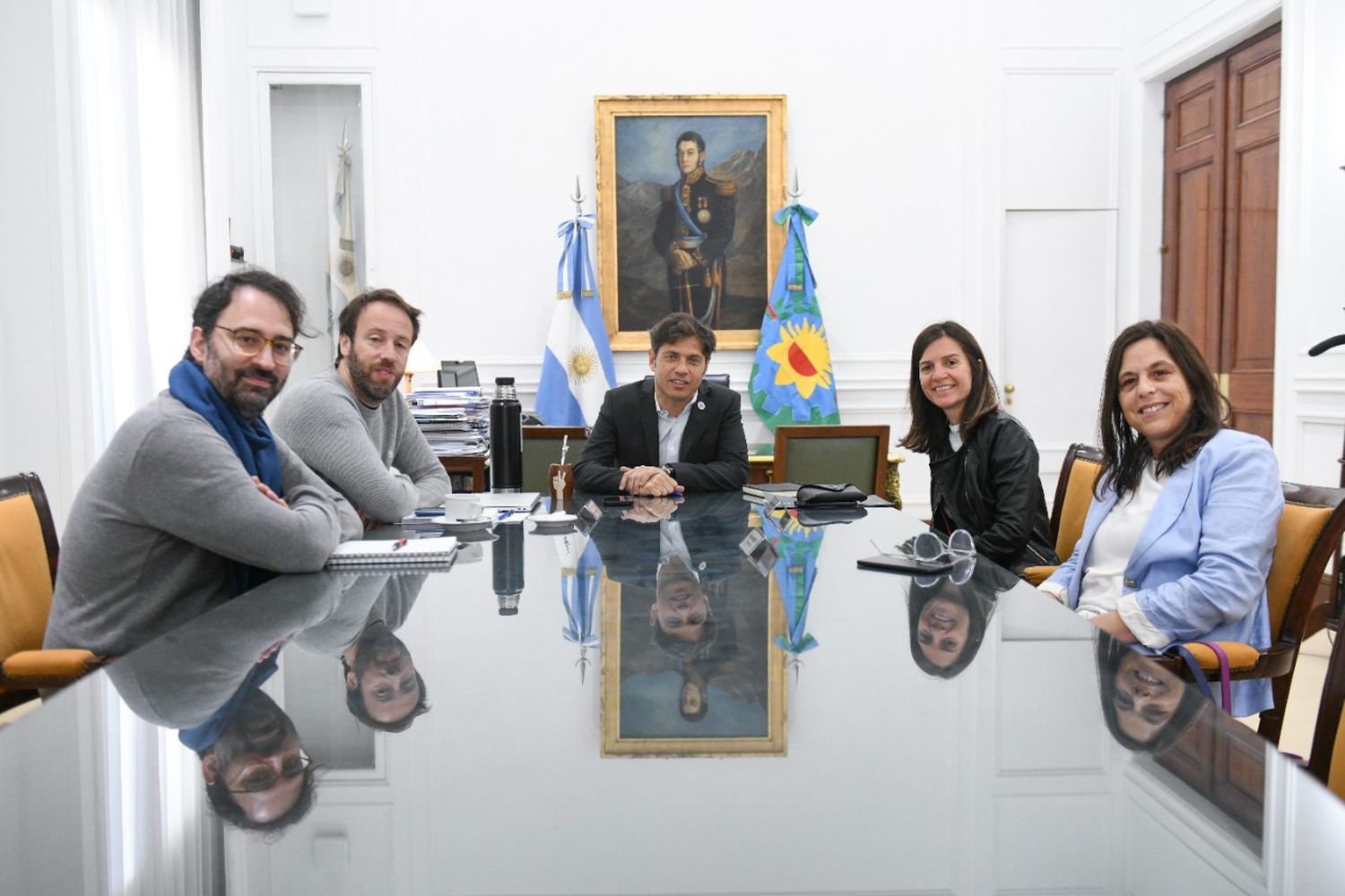 Axel Kicillof y Fernanda Raverta suscribieron un convenio de asistencia técnica y financiera con ANSES