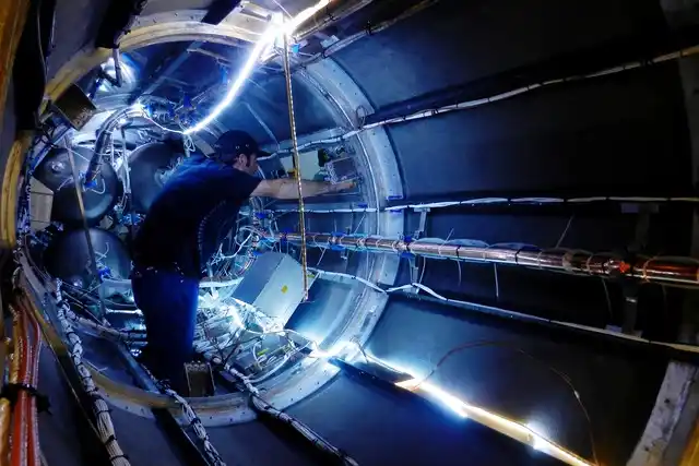 La UNLP será la primera universidad del país en tener la carrera de Ingeniería Aeroespacial