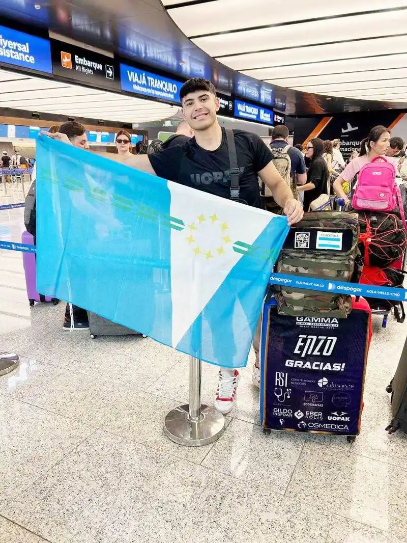 El formoseño Enzo Vicente
emprendió viaje a Yakarta