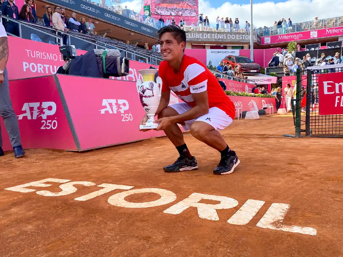 Báez logró su primer título ATP
