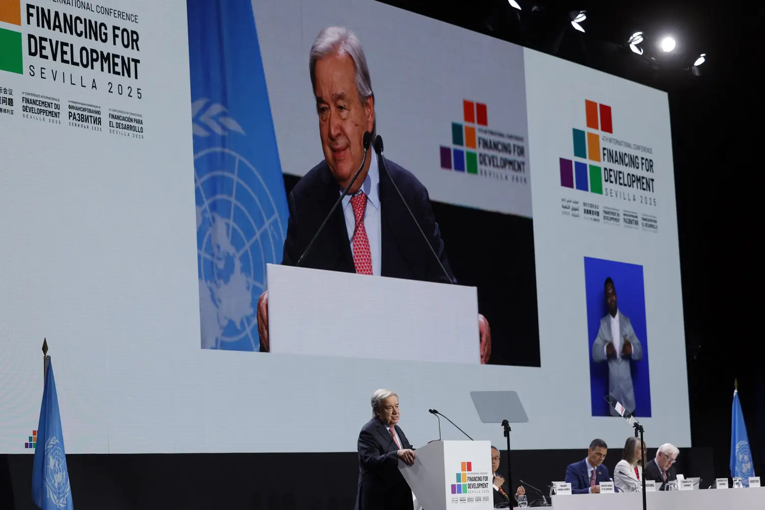La ONU llama a relanzar «el motor del desarrollo» ante el «caos climático»