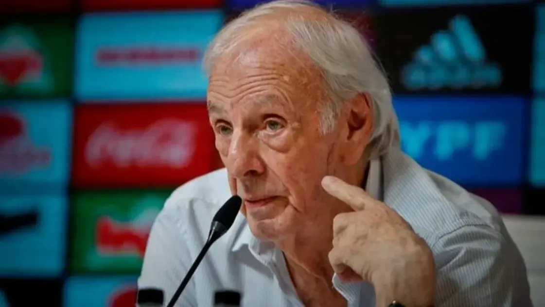 César Luis Menotti