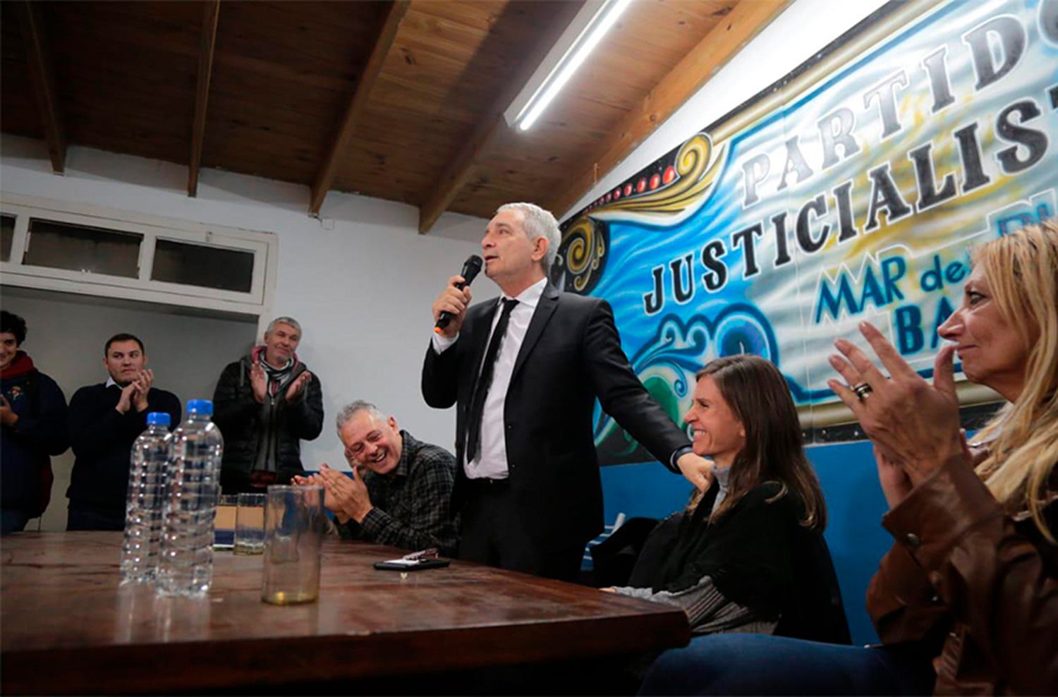 Raverta y Eduardo Cóppola homenajearon a Julio Alak en el PJ de Mar del Plata-Batán