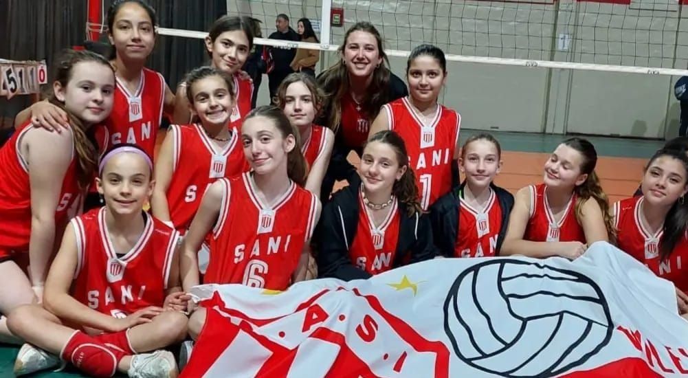 El plantel sub-12 de San Isidro
