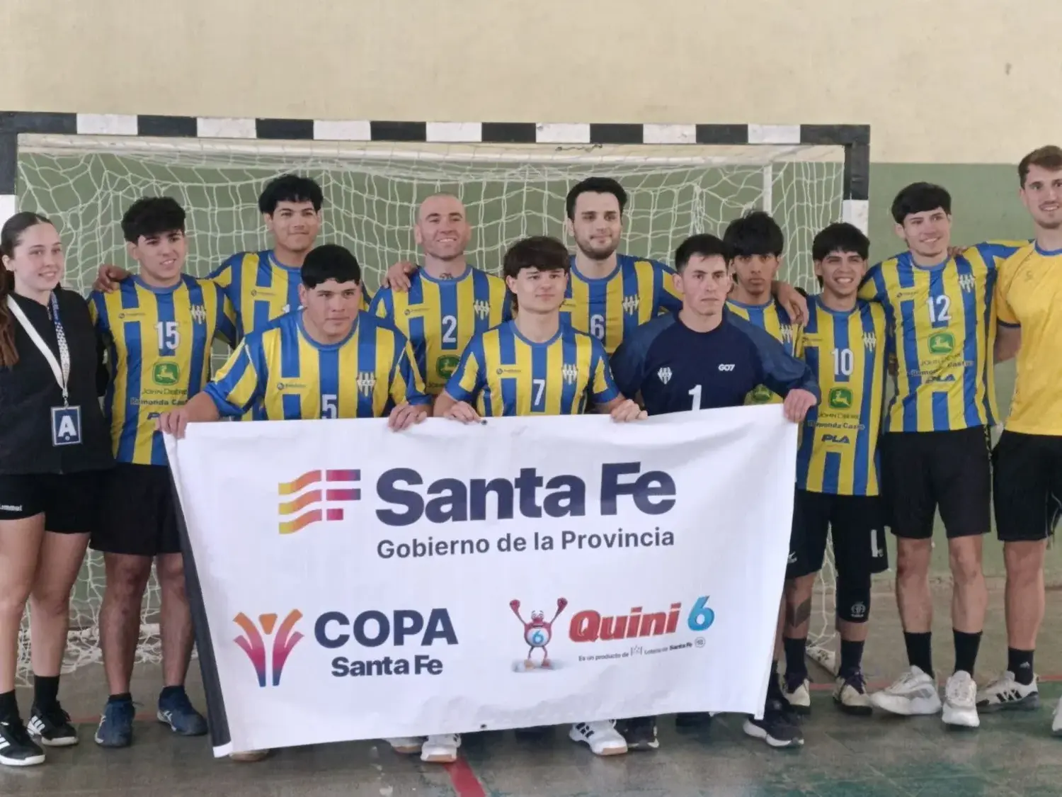 El CEF 53 de Rafaela albergó una nuevo jornada de la Copa Santa Fe de handball femenina y masculina de 1° División.