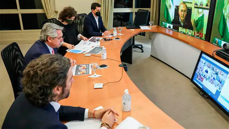 Fernández evaluó con gobernadores volver a un aislamiento más estricto en 11 provincias