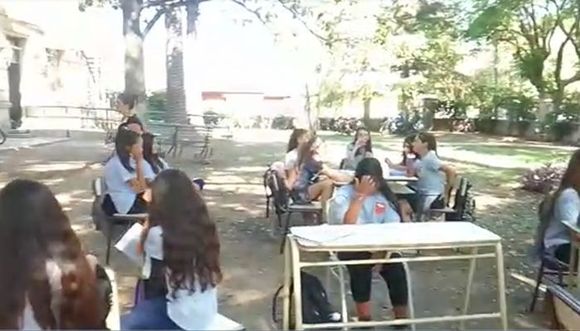 Clases: quejas, reclamos y hasta una amenaza a una docente que se quejó por falta de aulas