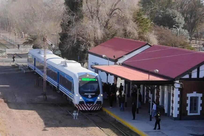 Tren del Valle