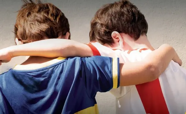 Las peñas y filiales locales de distintos clubes se unen por los chicos