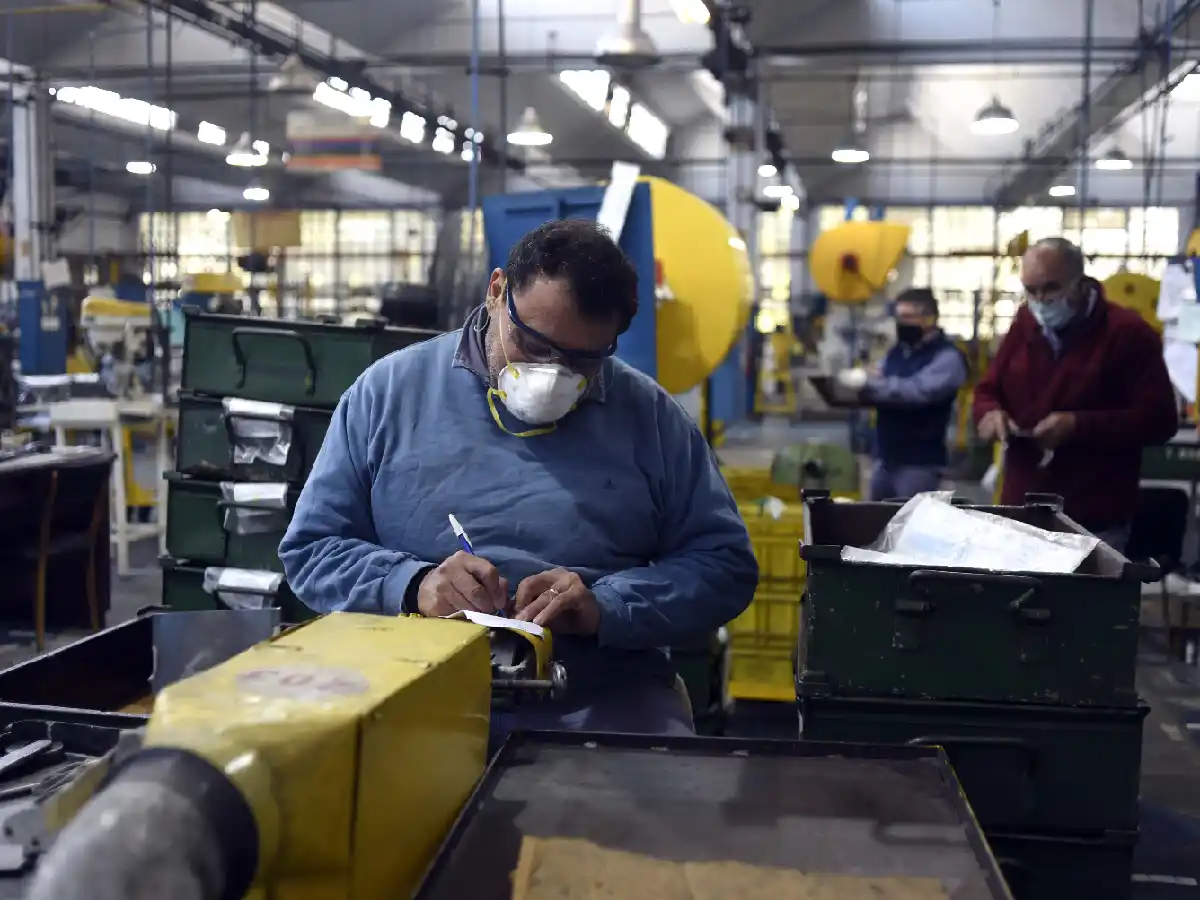 https://noticiasargentinas.com/economia/afirman-que-el-optimismo-de-los-lideres-empresarios-argentinos-es-el-mas-bajo-de-los-ultimos-tres-anos#:~:text=2021%2012%3A51-,El%20optimismo%20de%20los%20l%C3%ADderes%20empresarios%20argentinos%20es%20el%20m%C3%A1s