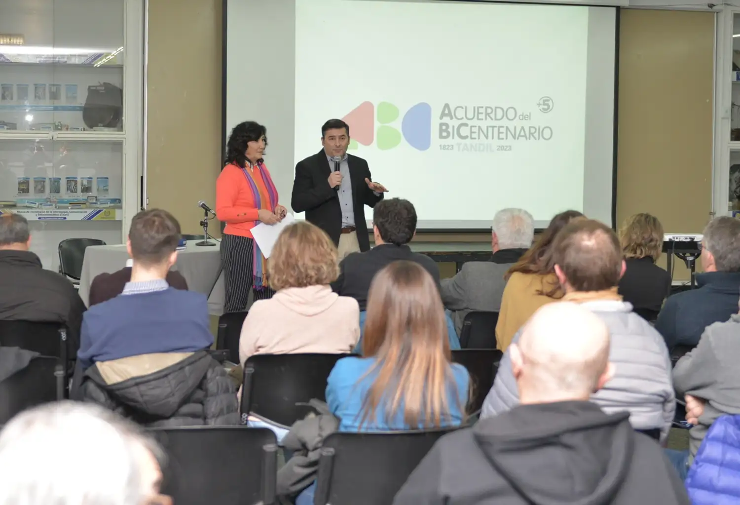 Se realizó una jornada de trabajo de la Mesa Intersectorial del Acuerdo del Bicentenario