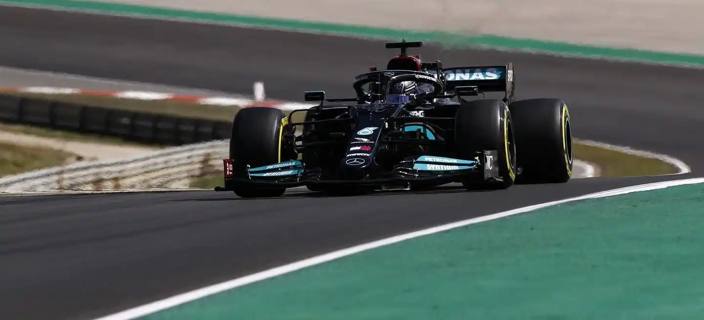 El británico Lewis Hamilton