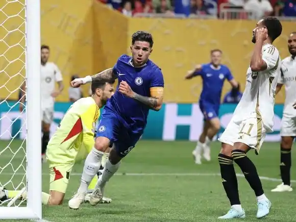 Con un gol de Enzo Fernández, Chelsea le ganó 2 a 0 a Los Ángeles FC en su debut en el Mundial de Clubes