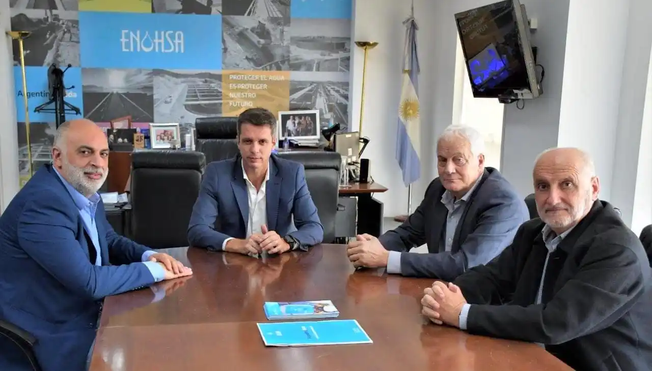 Delegados de Enohsa que representan a las provincias destacaron el trabajo realizado por Cresto