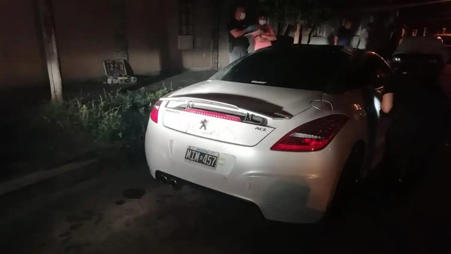 Lomas del Mirador: Lo ejecutaron al intentar robarle el auto