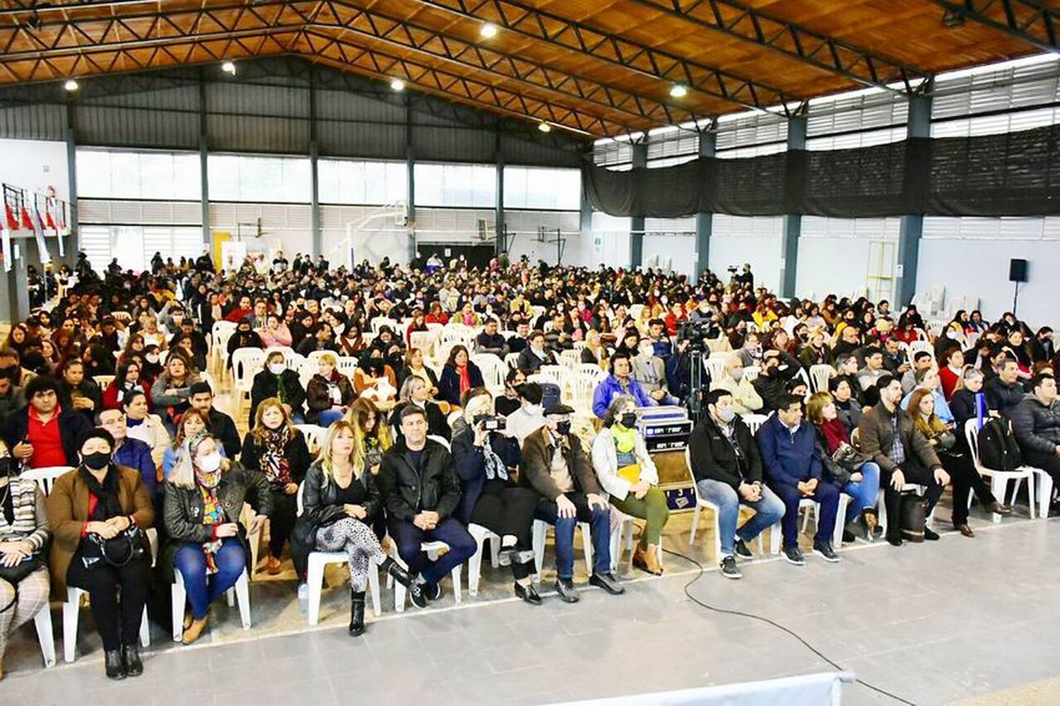 Más de cinco mil personas participan
en el Seminario del modelo formoseño