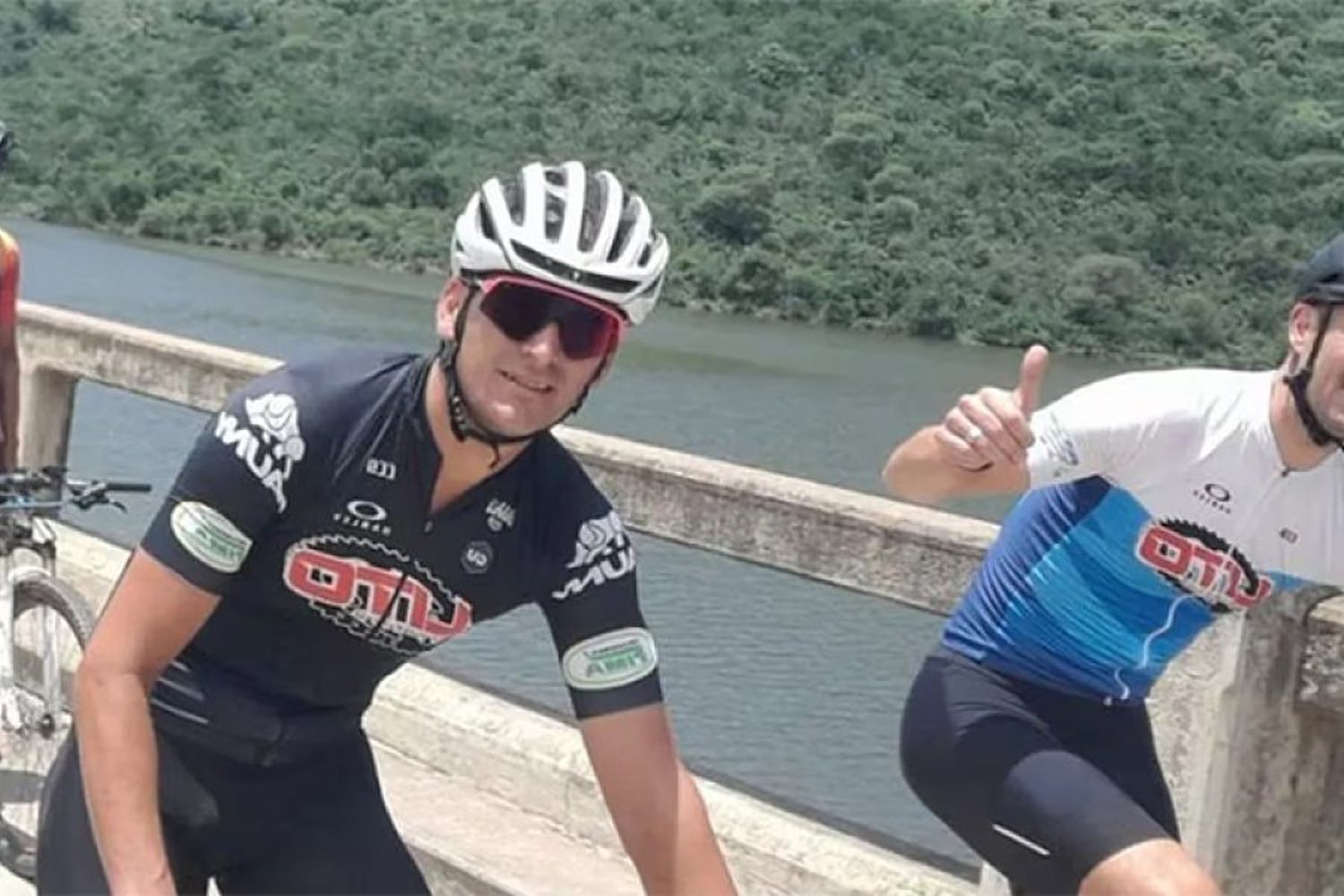 Scaloni se subió a la bici en Córdoba, participó de una competencia y sorprendió a muchos