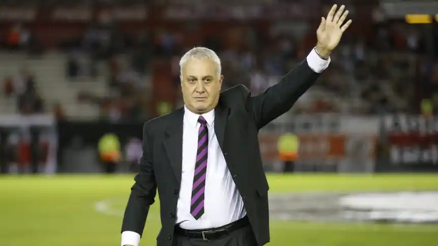 El Beto Alonso y un duro concepto para definir a Carlitos Tevez