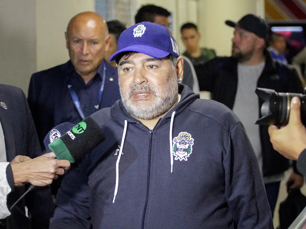Maradona podría ser dado de alta en estos días