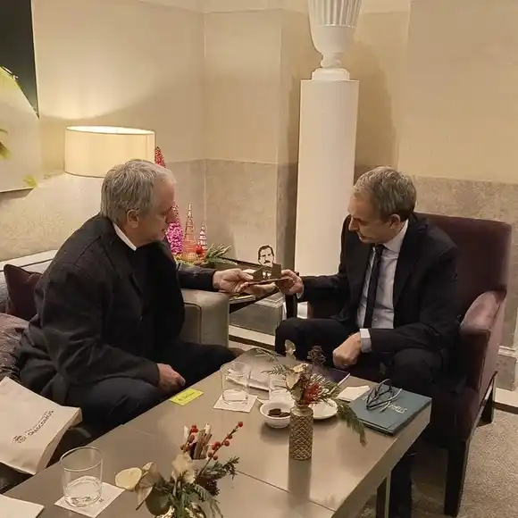 Javier Gastón se reunió con el expresidente de España José Luis Rodríguez Zapatero