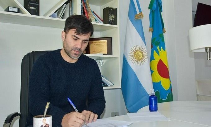 "Es un honor": Echarren deja Castelli para sumarse al Ministerio de Transporte y en su lugar asume su hermano
