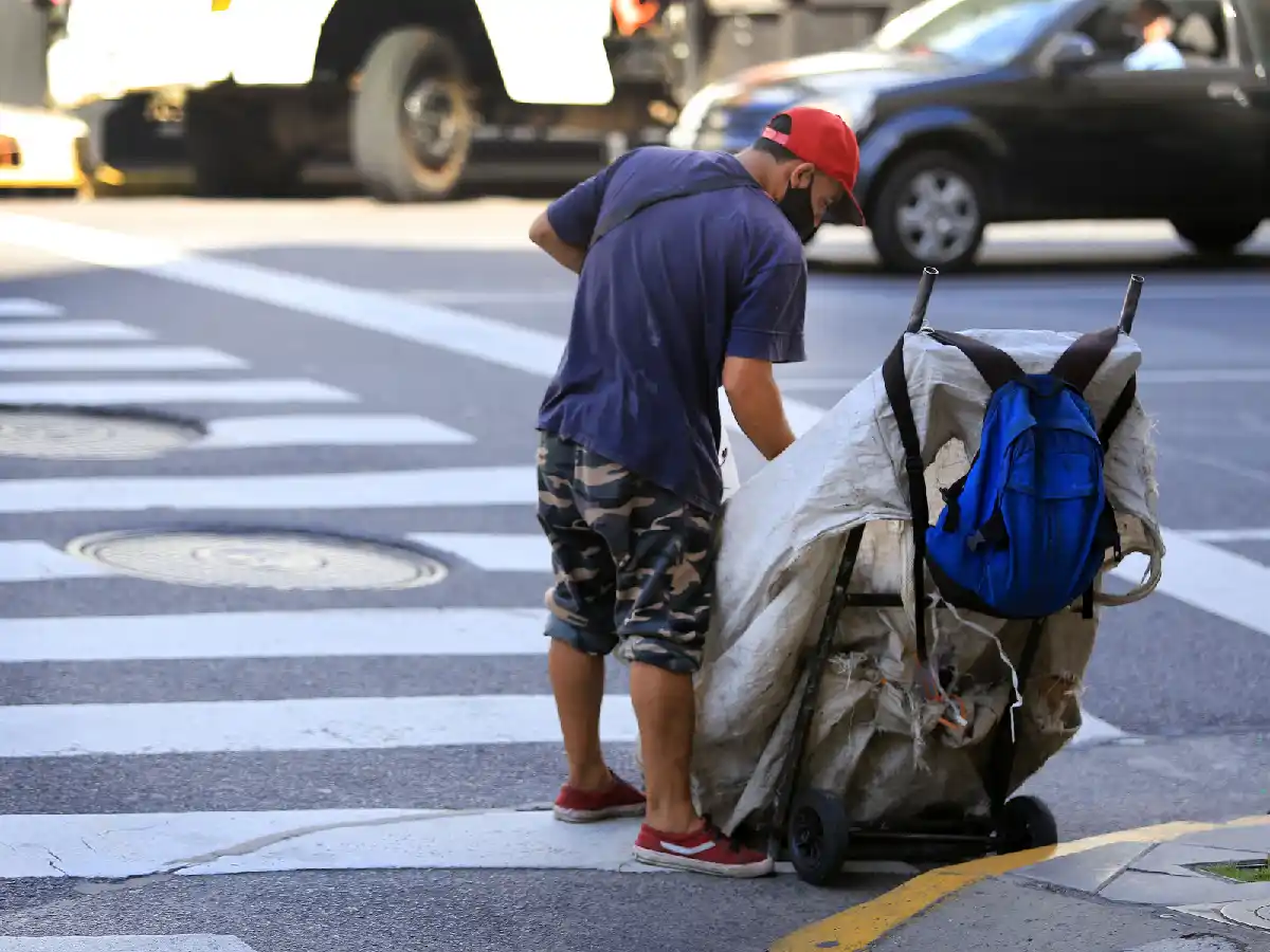 El Indec dará a conocer el índice de pobreza e indigencia: estaría cerca del 45%