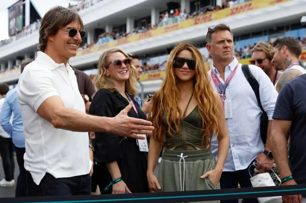 Tom Cruise junto a Shakira