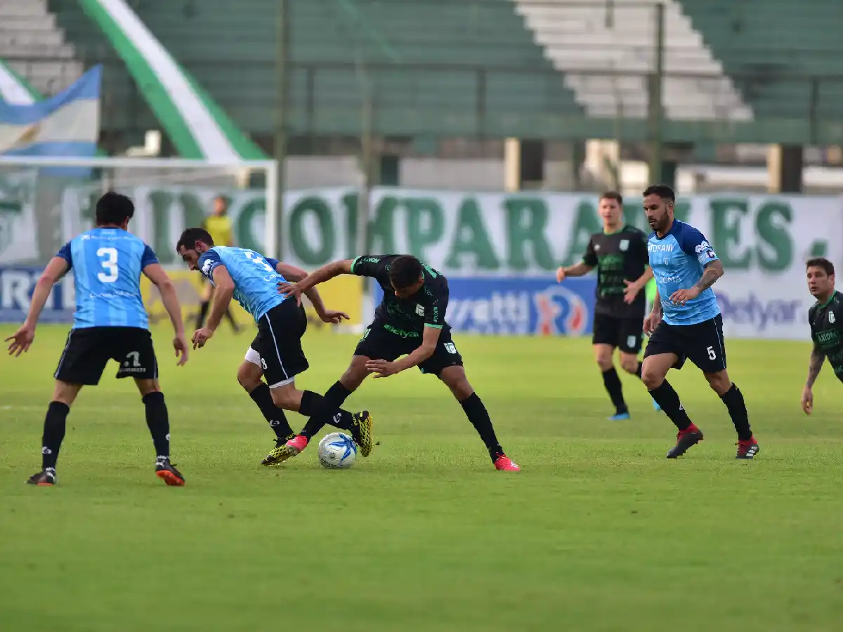 Pese a la derrota, sigue en zona de clasificación 