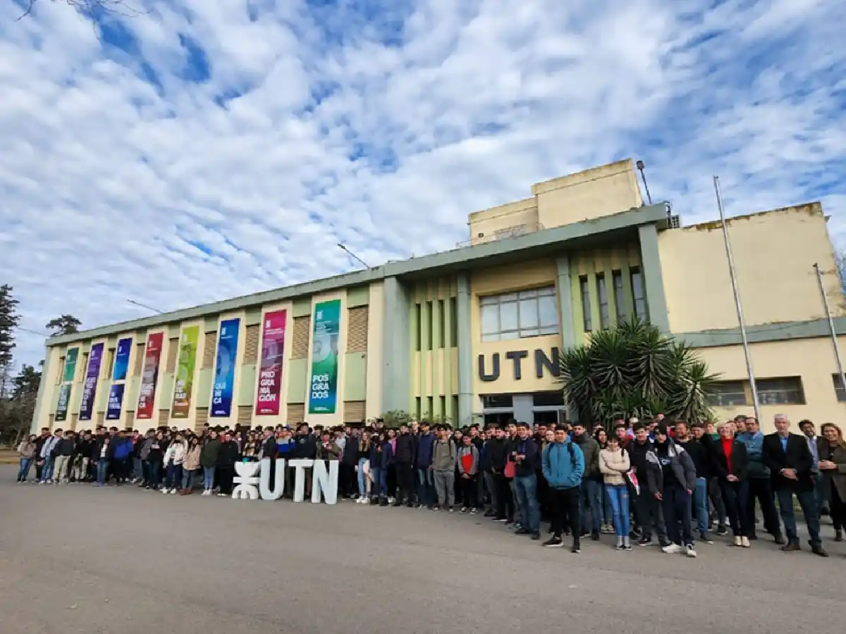 Con 300 jóvenes inscriptos, comenzó  el Seminario Universitario de la UTN 