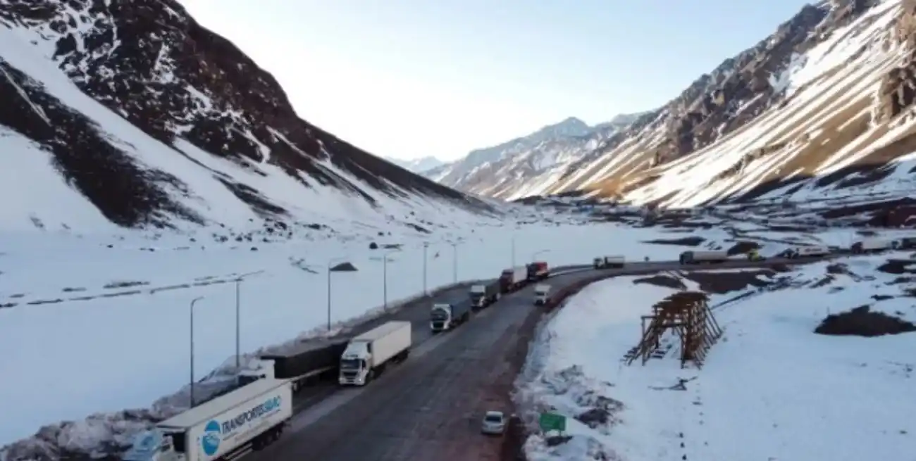 Paso Internacional Cristo Redentor.
