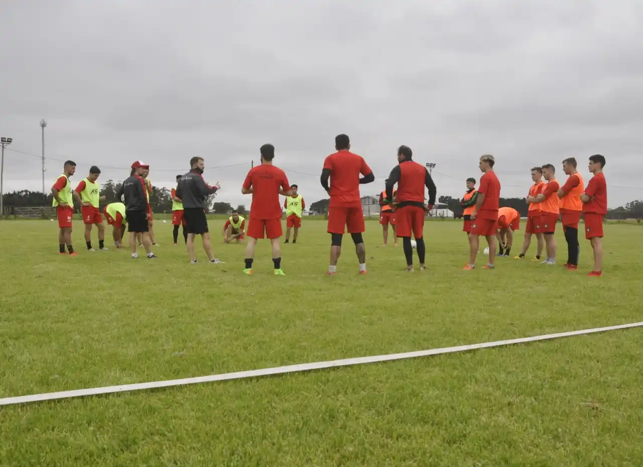 Plantel definido para comenzar la pre-temporada