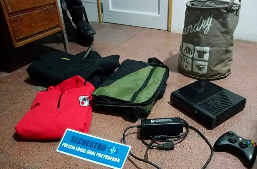 Detienen a hombre araña marplatense: se llevaba una bicicleta y consola de juegos