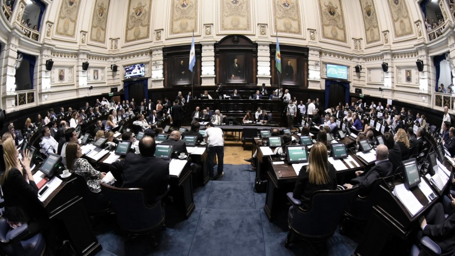 Cuatro diputados bonaerenses dejan Cambiemos y arman el bloque Cambio Federal
