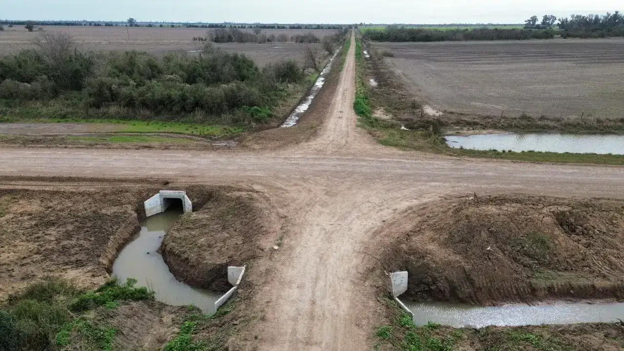 Santa Fe reforzó obras hídricas en 92 de las 100 localidades con mayor riesgo ante El Niño - 4