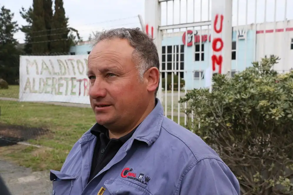 Los trabajadores de Cinpal siguen aguardando soluciones de los empresarios 
