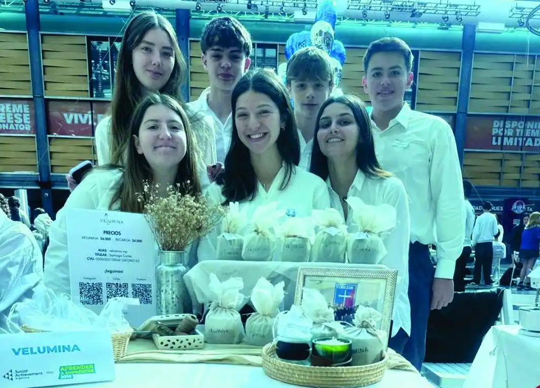 El Concejo Deliberante de Chascomús reconoce y felicita a jóvenes emprendedores locales