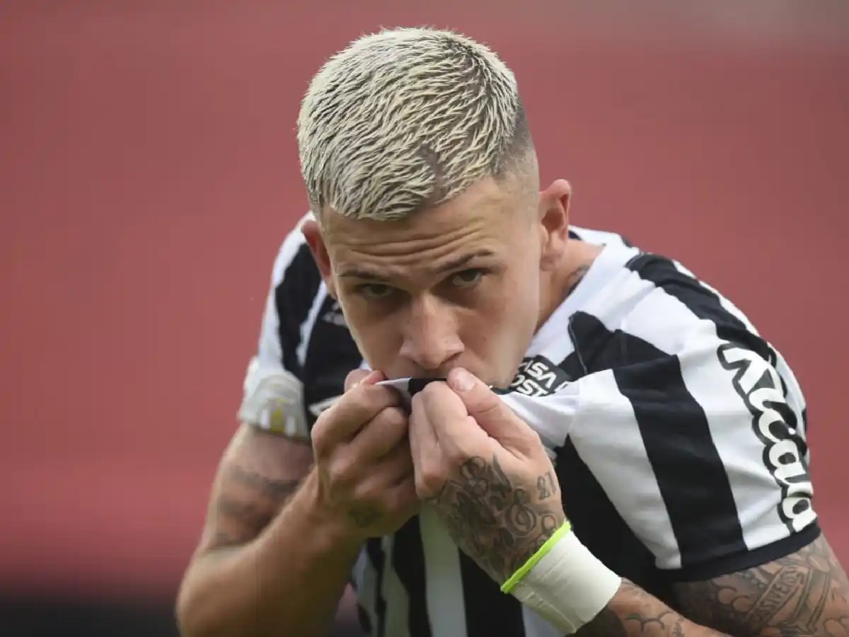 Santos, con suplentes, ganó el clásico paulista 