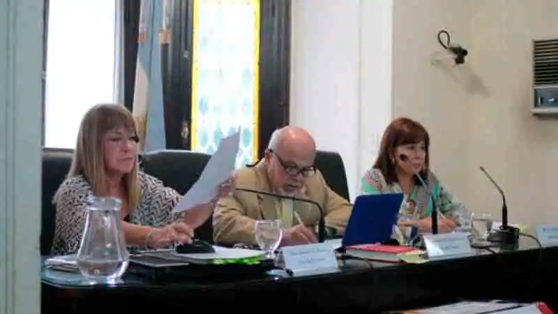 Tres condenados por venta de droga en Victoria