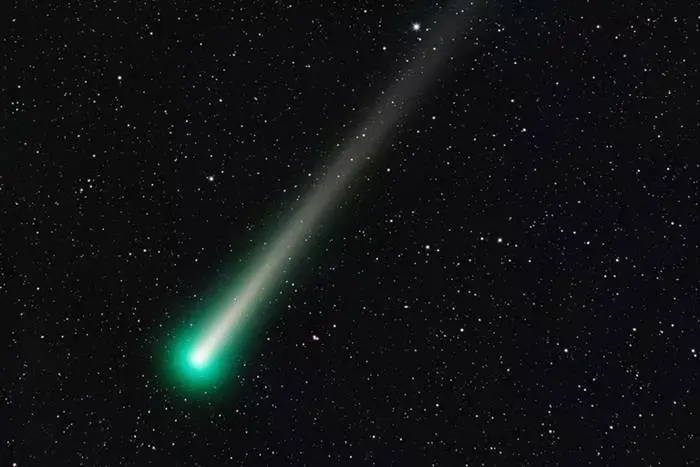 Cómo, dónde y cuándo se podrá ver el cometa verde,  que se acercará a la Tierra